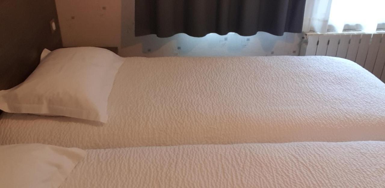 Logis Doubs Rivage Hotel Charette-Varennes Bagian luar foto