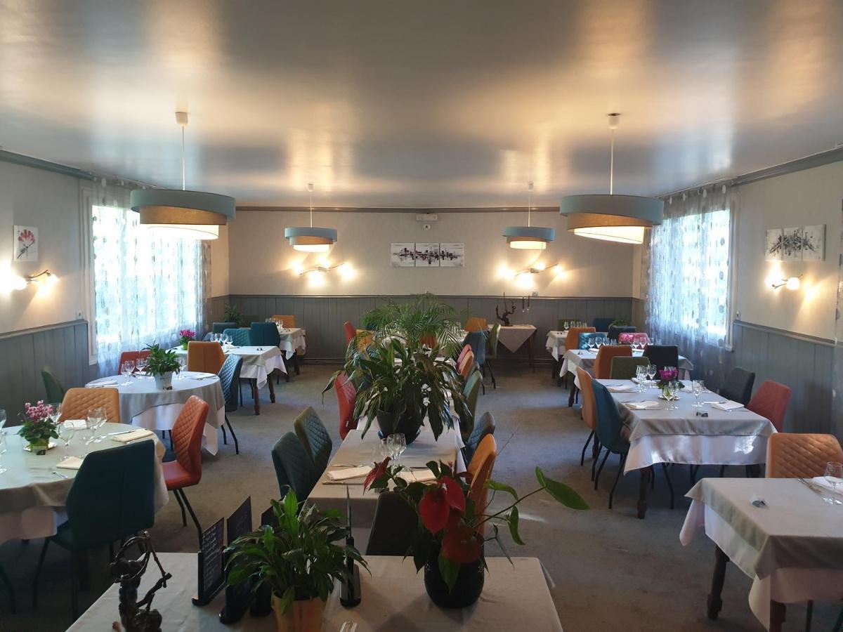 Logis Doubs Rivage Hotel Charette-Varennes Bagian luar foto