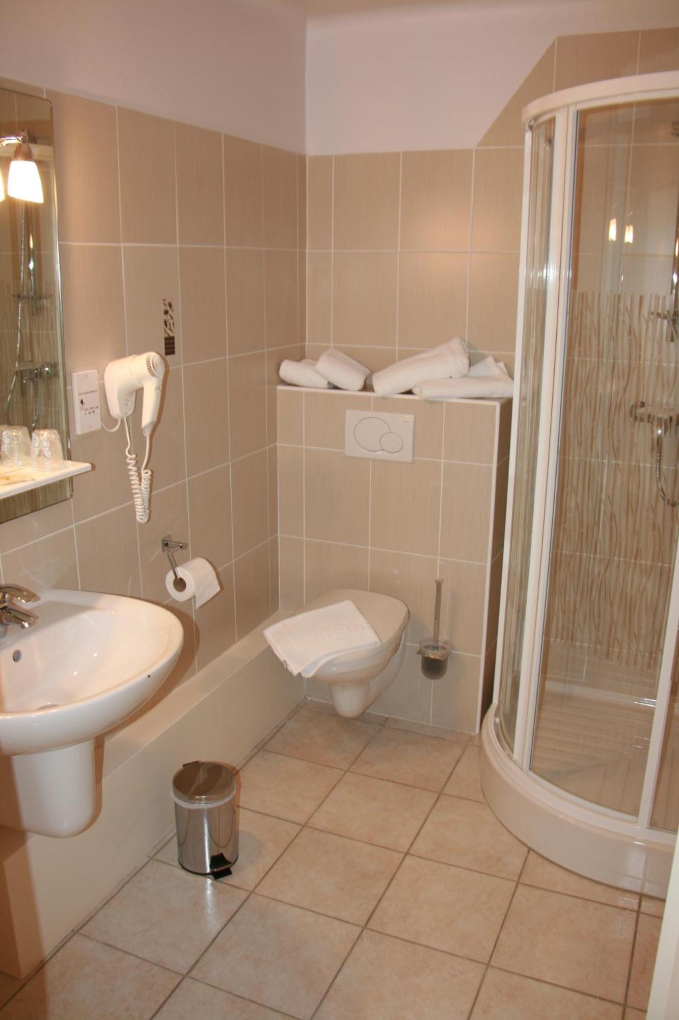 Logis Doubs Rivage Hotel Charette-Varennes Bagian luar foto